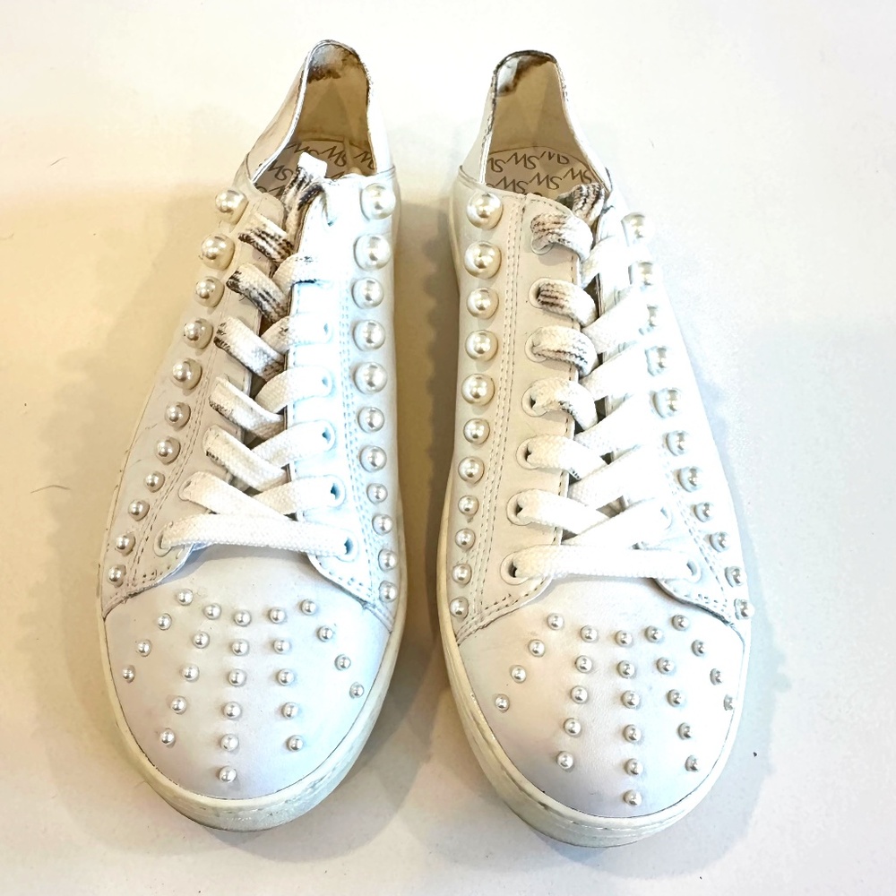 Stuart Weitzman Goldie Sneaker 38